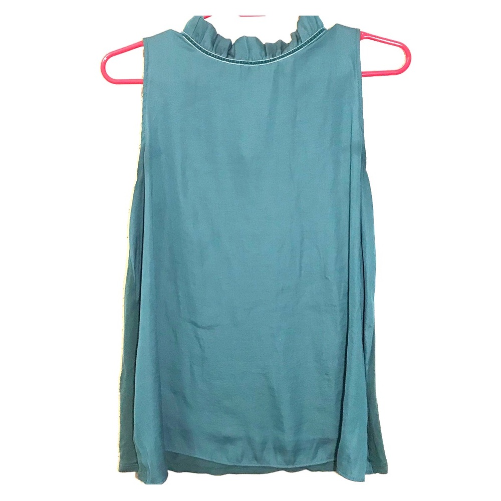 SOLD Loft sleeveless blouse